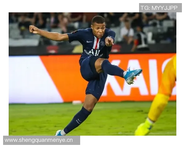 姆巴佩确认继续为法国国家队效力不会回马德里养伤 姆巴佩确认继续为法国国家队效力不会回马德里养伤