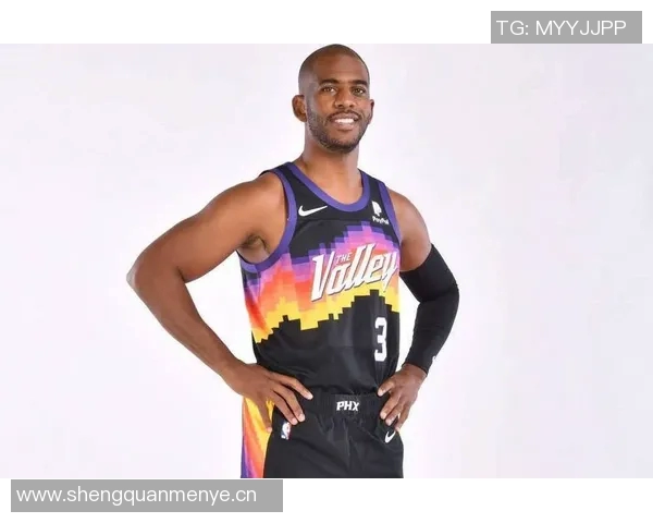 德隆感慨保罗仍在赛场拼搏自言下楼梯都可能受伤