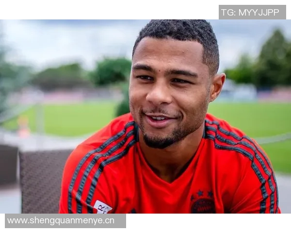 格纳布里愿意降薪留在拜仁经纪人与俱乐部保持良好沟通 格纳布里愿意降薪留在拜仁经纪人与俱乐部保持良好沟通