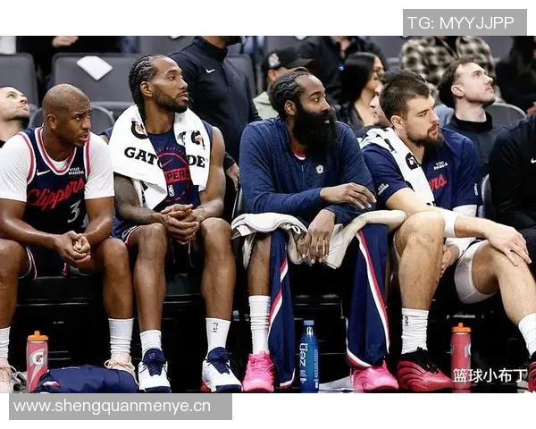 祖巴茨休赛期成功减重八磅身体轻盈力量提升显著 祖巴茨休赛期成功减重八磅身体轻盈力量提升显著