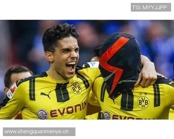 多特蒙德回顾曾效力的西班牙球员梅里诺与巴尔特拉的精彩瞬间