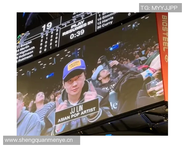 曾凡博亮相澳门布鲁克林篮网全队正式抵达开启新征程